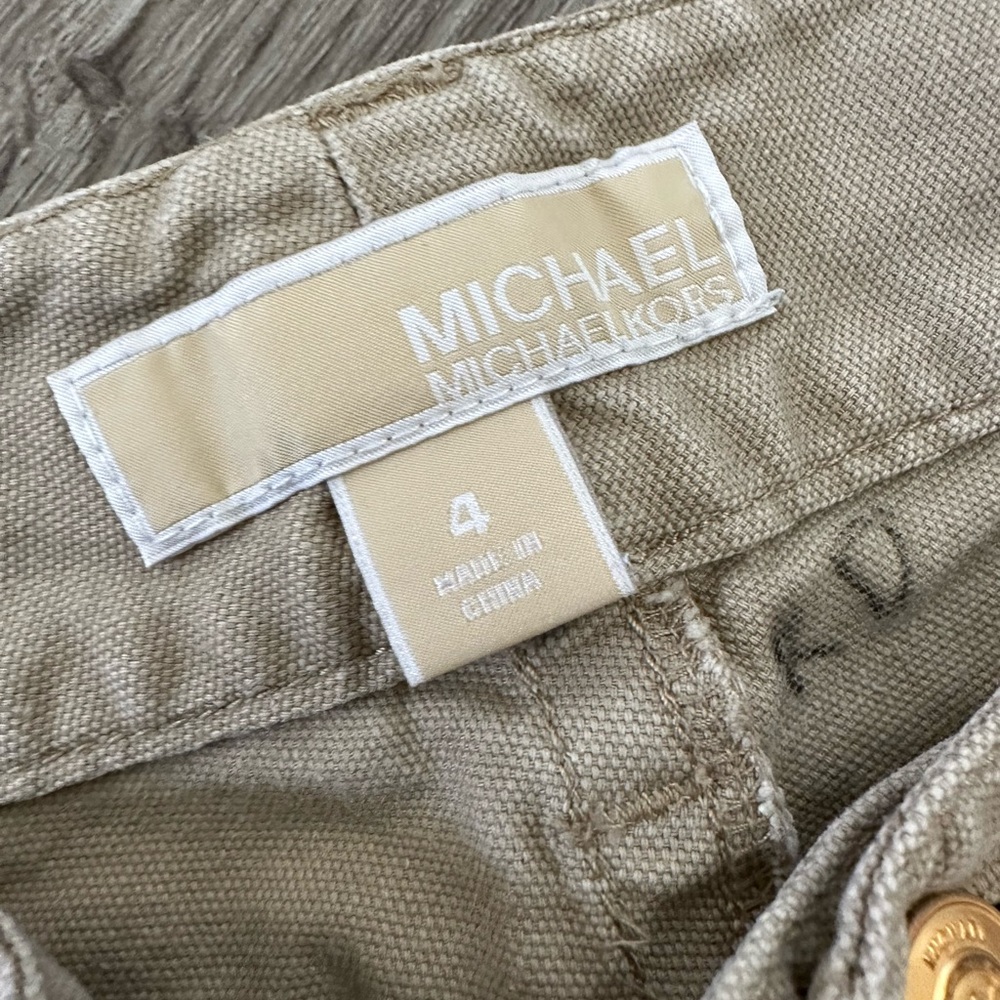 Micheal Kors| Skinny Mid Rise Beige Jeans - Picture 8 of 8